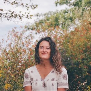 Meet your Posher, Ella